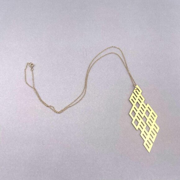 Brevity 14k Gold Filled Geometric Pendant Round Link Chain Grid Necklace - Picture 4 of 7